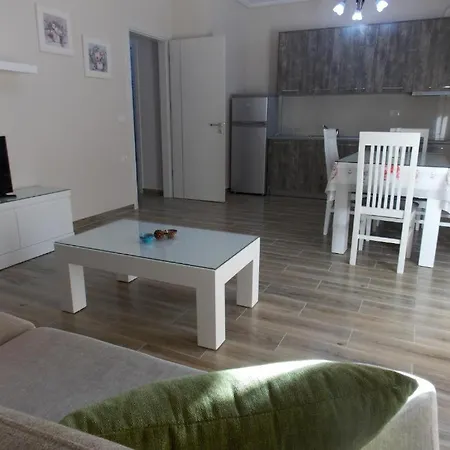 Coastline Apartman Saranda